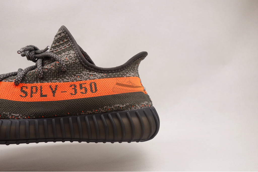 yeezy boost 350 v2 carbon beluga