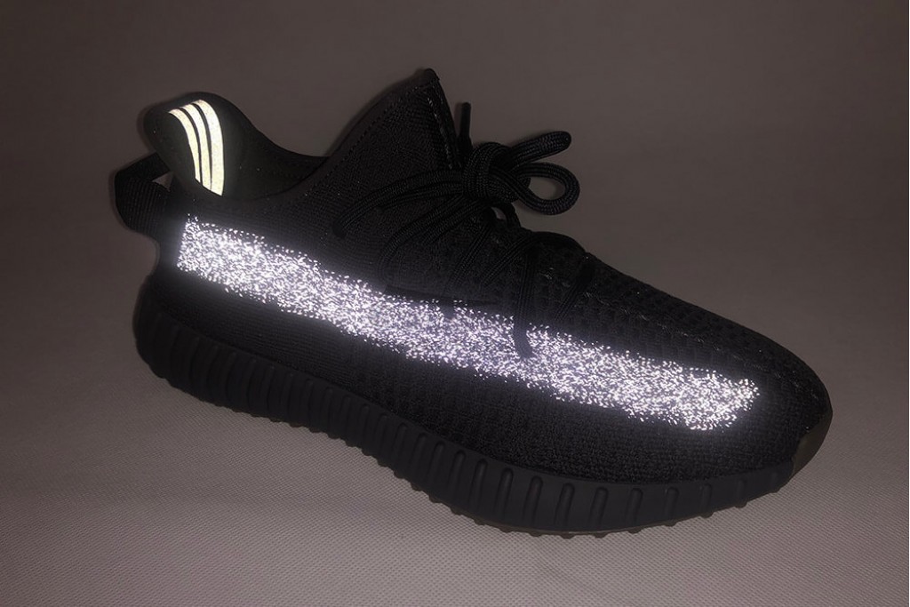 yeezy boost 350 v2 cinder reflective