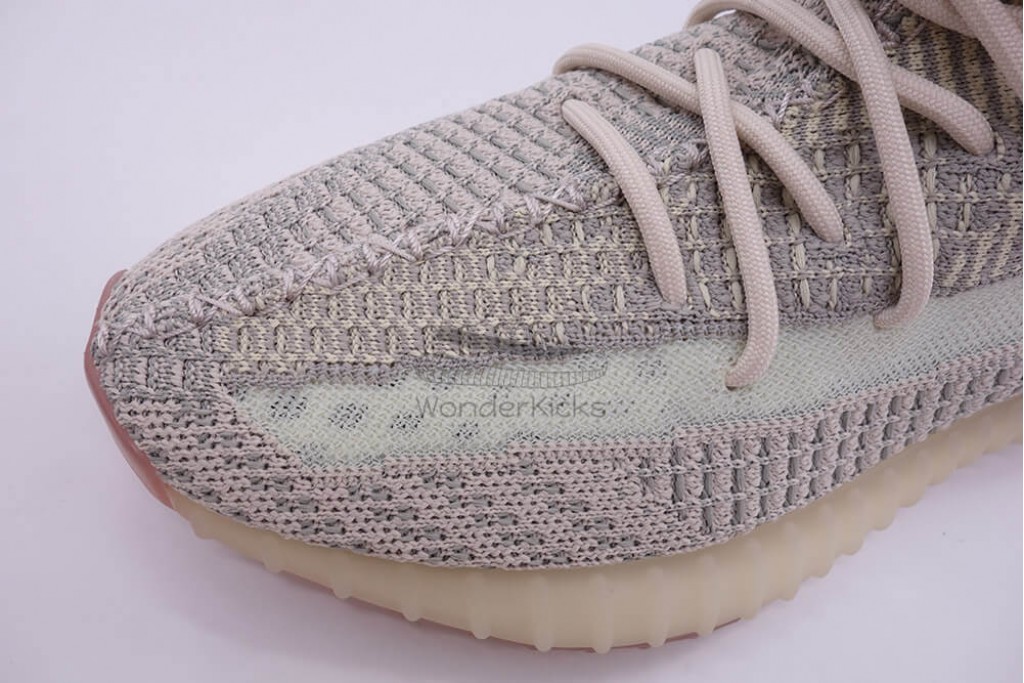 yeezy boost 350 v2 citrin (non reflective)