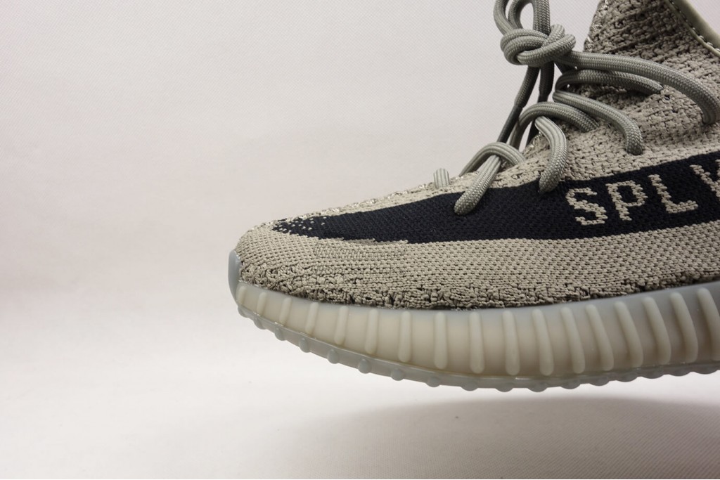 yeezy boost 350 v2 granite