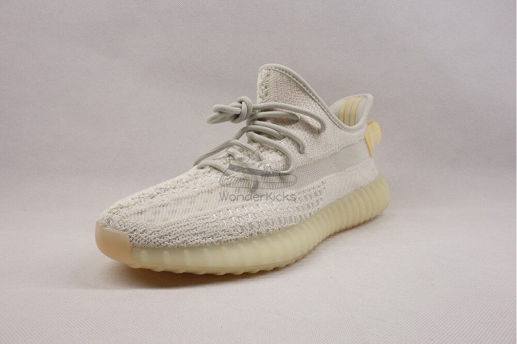 yeezy boost 350 v2 light