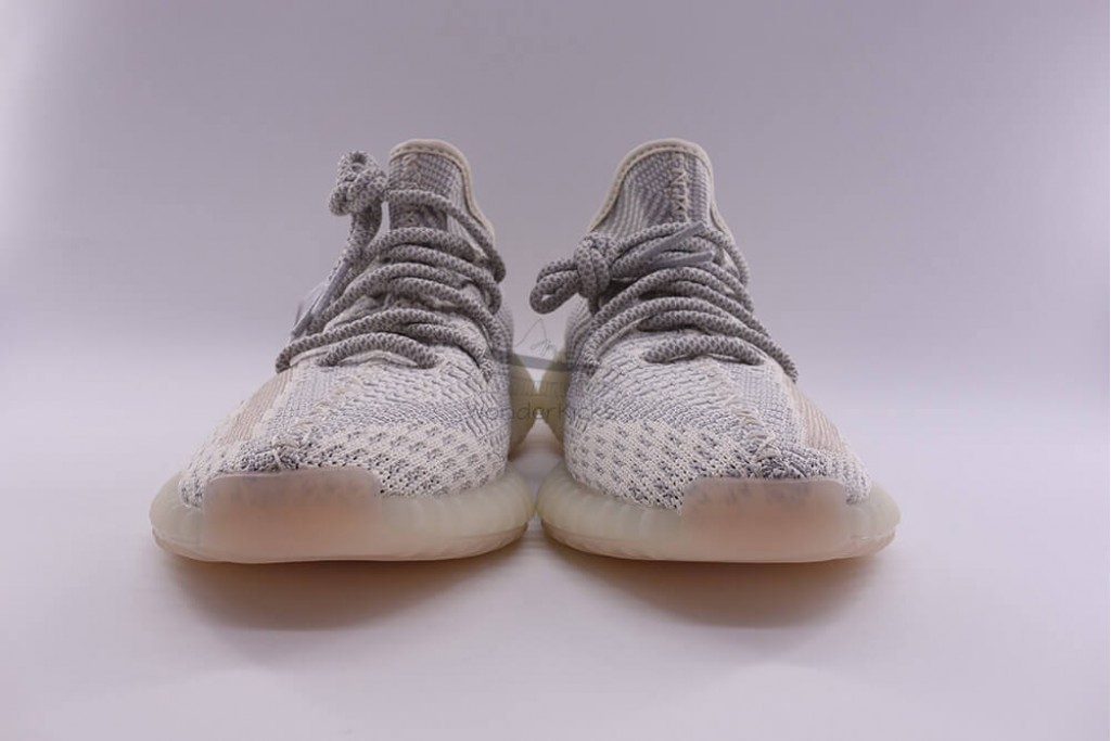 yeezy boost 350 v2 lundmark (non reflective)