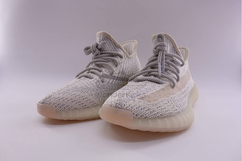 yeezy boost 350 v2 lundmark reflective