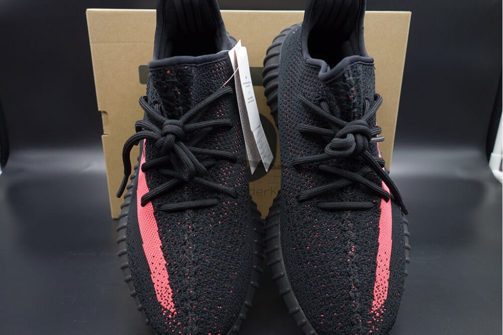 yeezy boost 350 v2 core black red