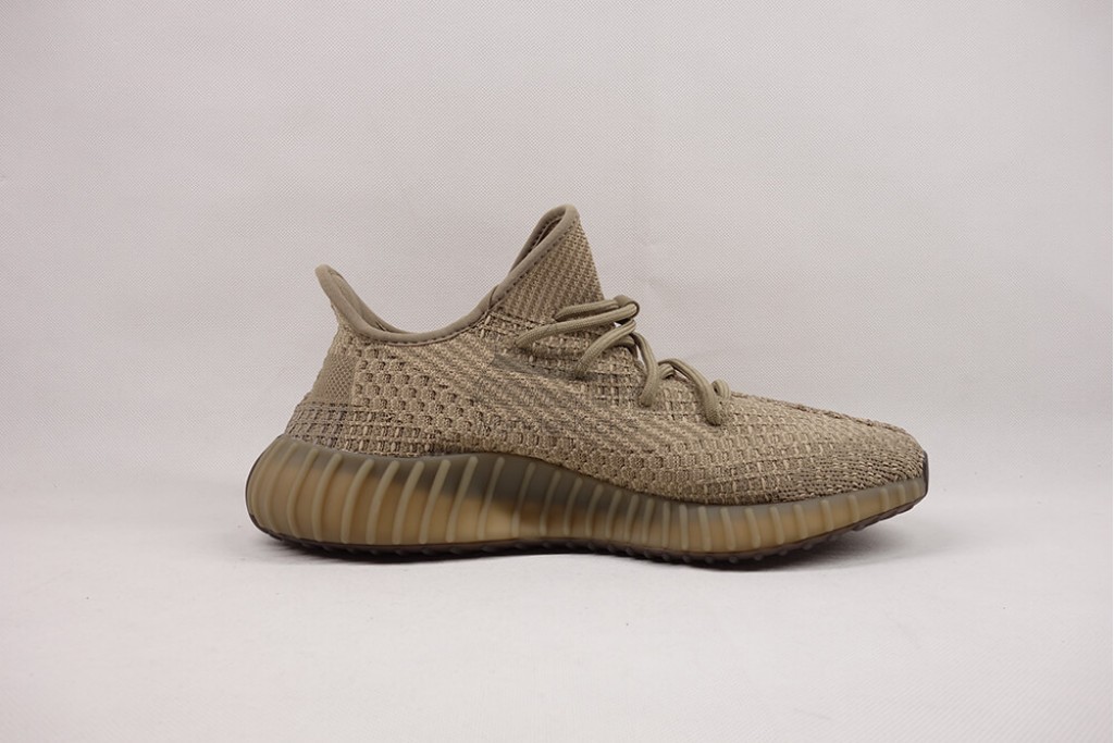 yeezy boost 350 v2 sand taupe