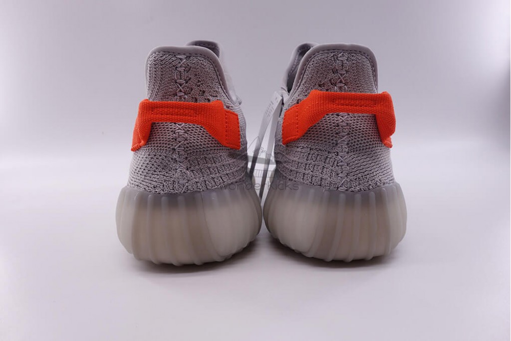 yeezy boost 350 v2 tail light