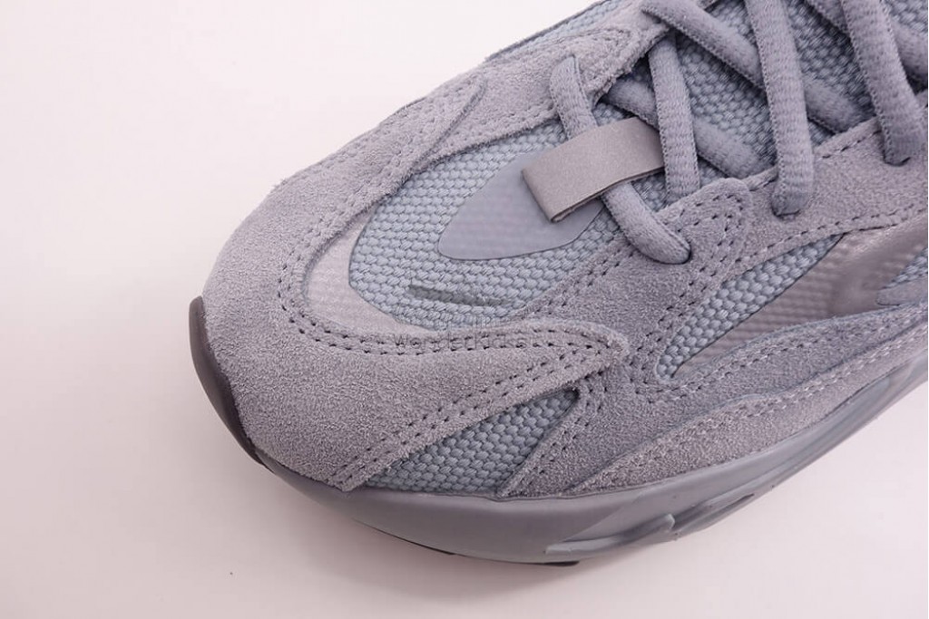 yeezy boost 700 v2 hospital blue