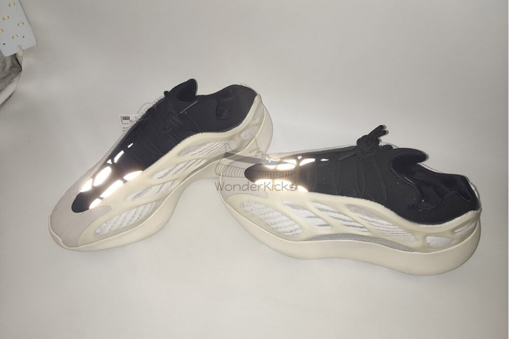 yeezy 700 v3 azael