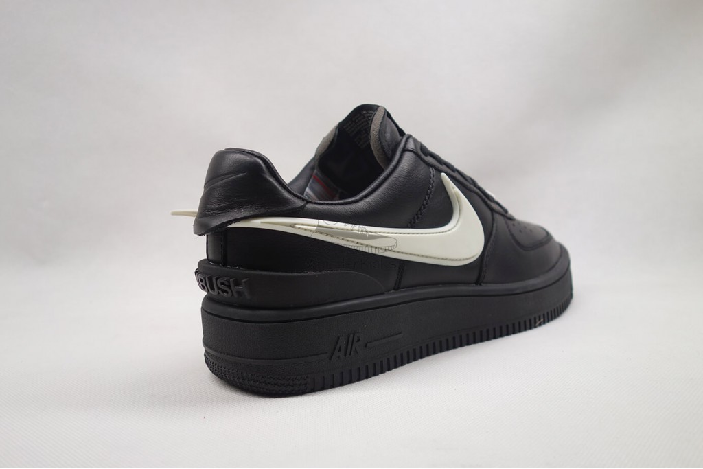 air force 1 low sp ambush black