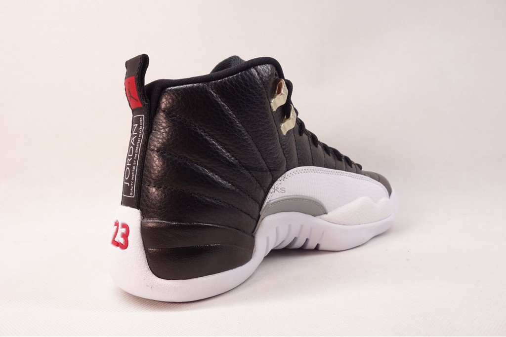 air jordan 12 retro playoffs (2022)