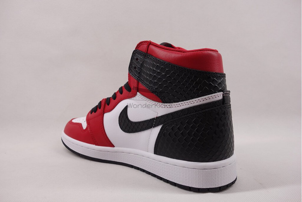 air jordan 1 retro high satin snake chicago