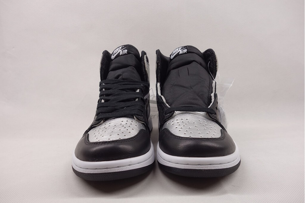 air jordan 1 retro high silver toe