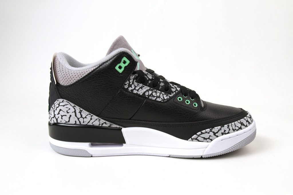 air jordan 3 retro green glow