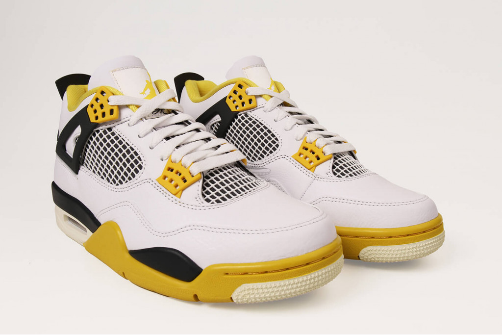 air jordan 4 retro vivid sulfur