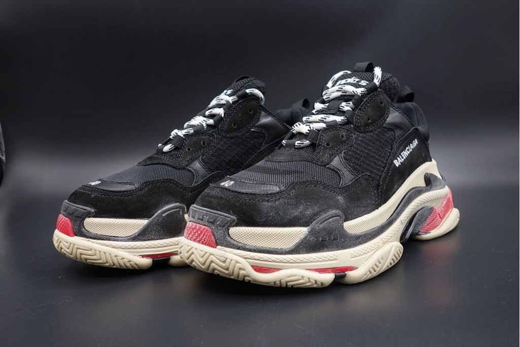 bc triple s trainer black white red