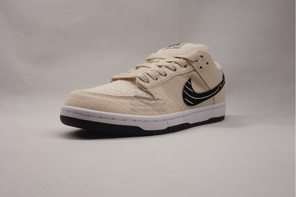 sb dunk low albino & preto