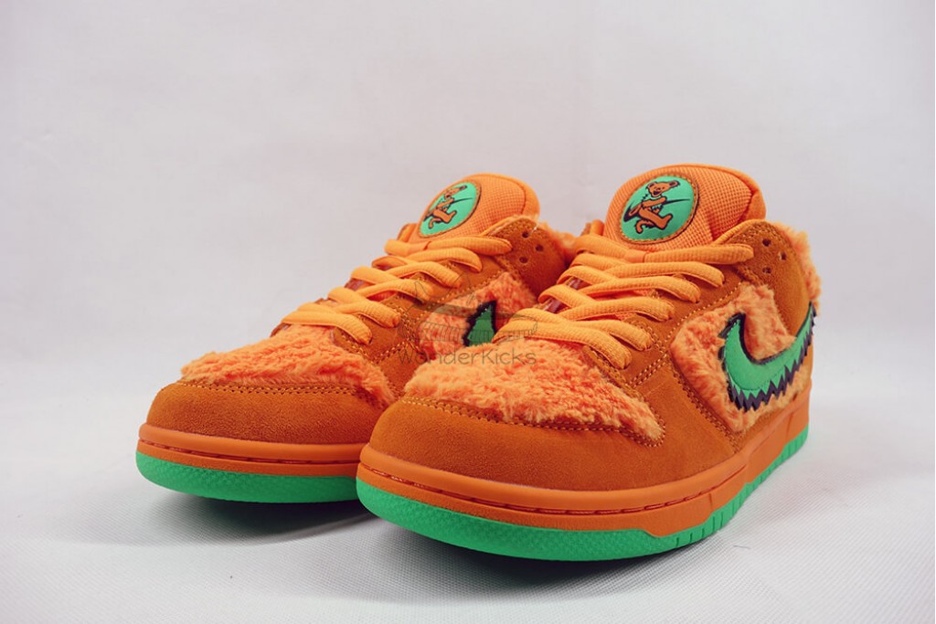 sb dunk low grateful dead bears orange