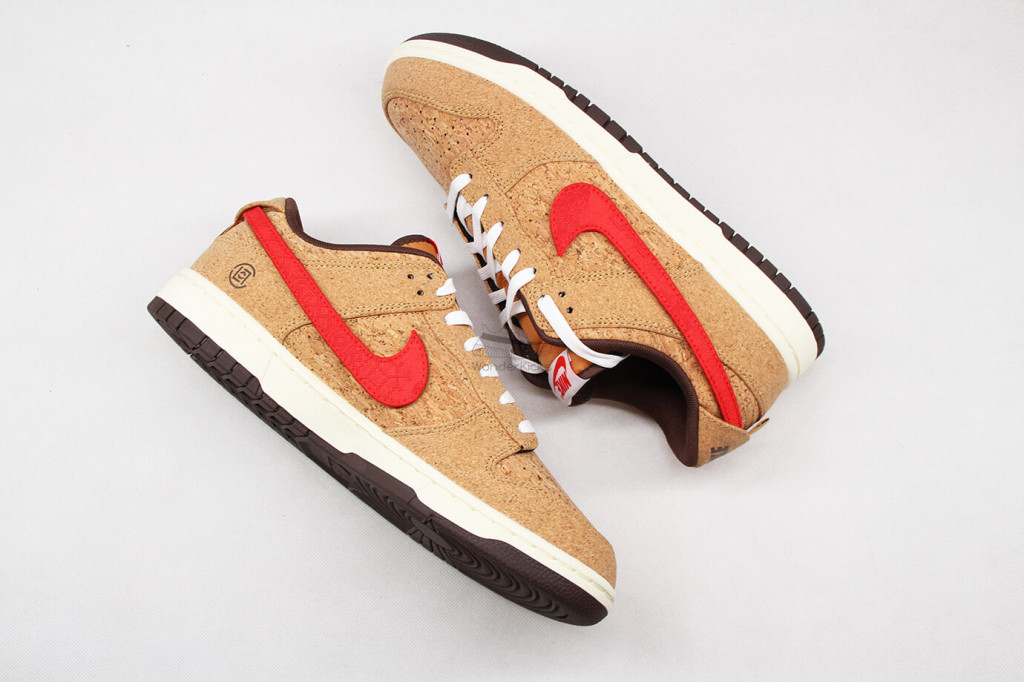 dunk low sp clot cork