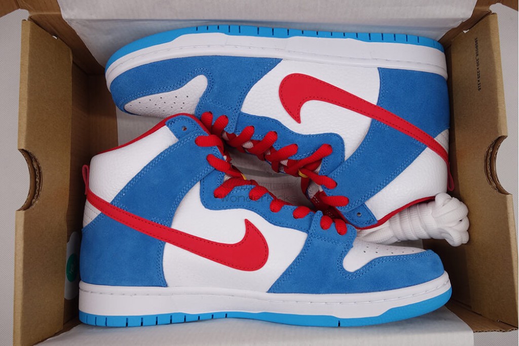 dunk sb high doraemon