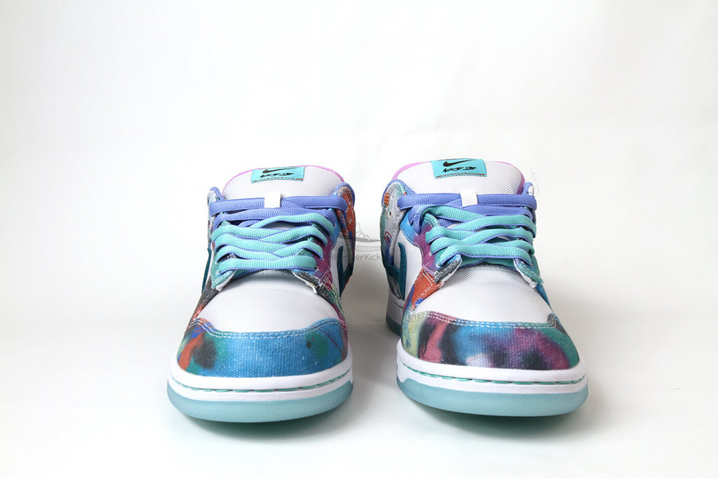 sb dunk low futura laboratories bleached aqua