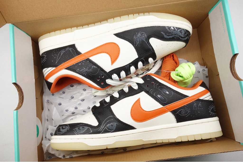 dunk low prm halloween (2021)