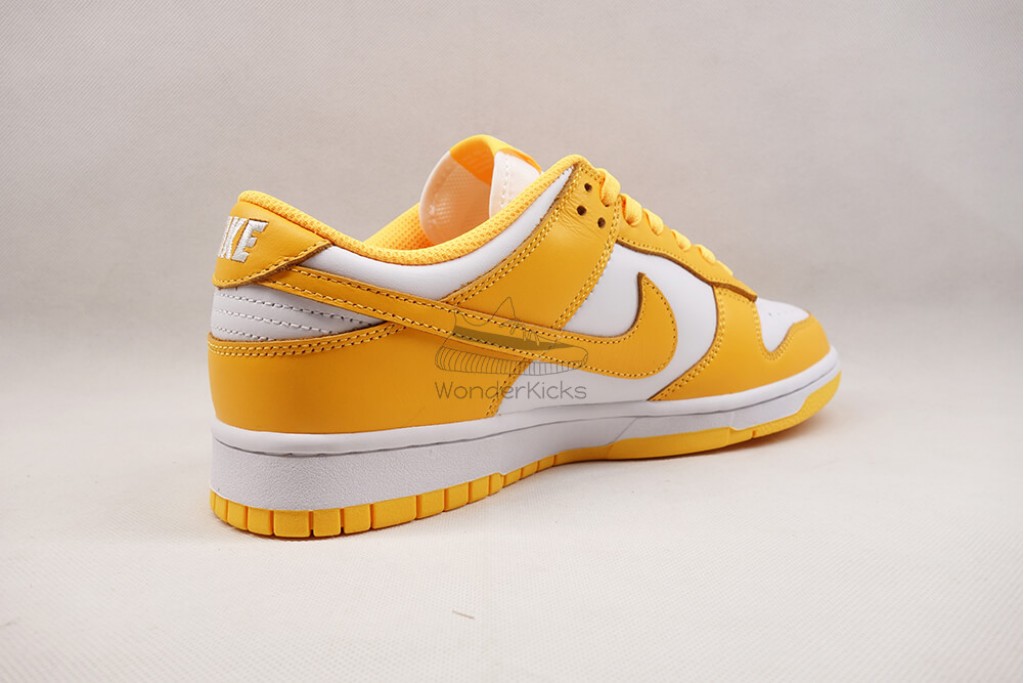 sb dunk low laser orange w