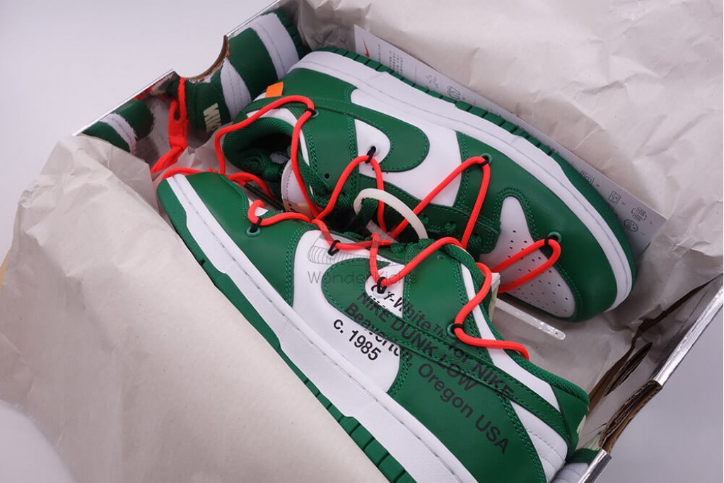 dunk low off white green