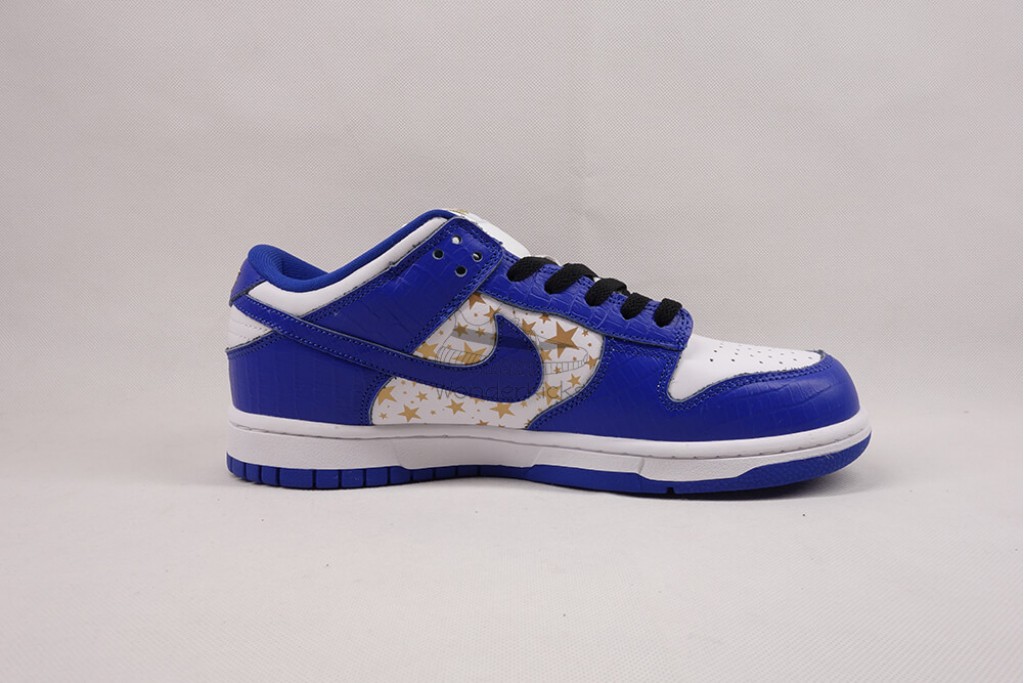 sb dunk low Sup*e stars hyper royal