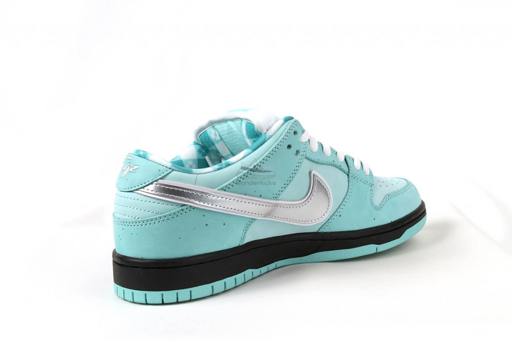 sb dunk low tiffany lobster