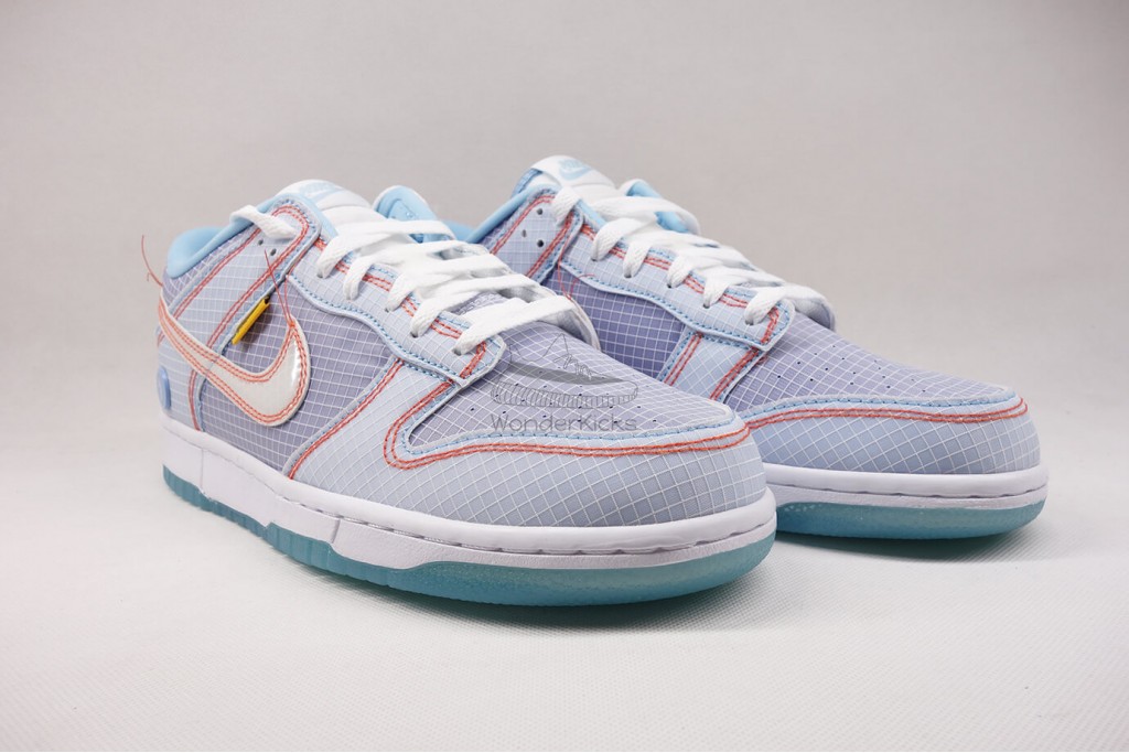 dunk low union passport pack argon