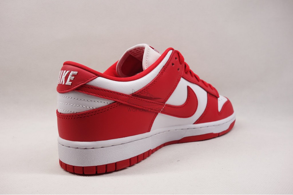 dunk low university red (2020)