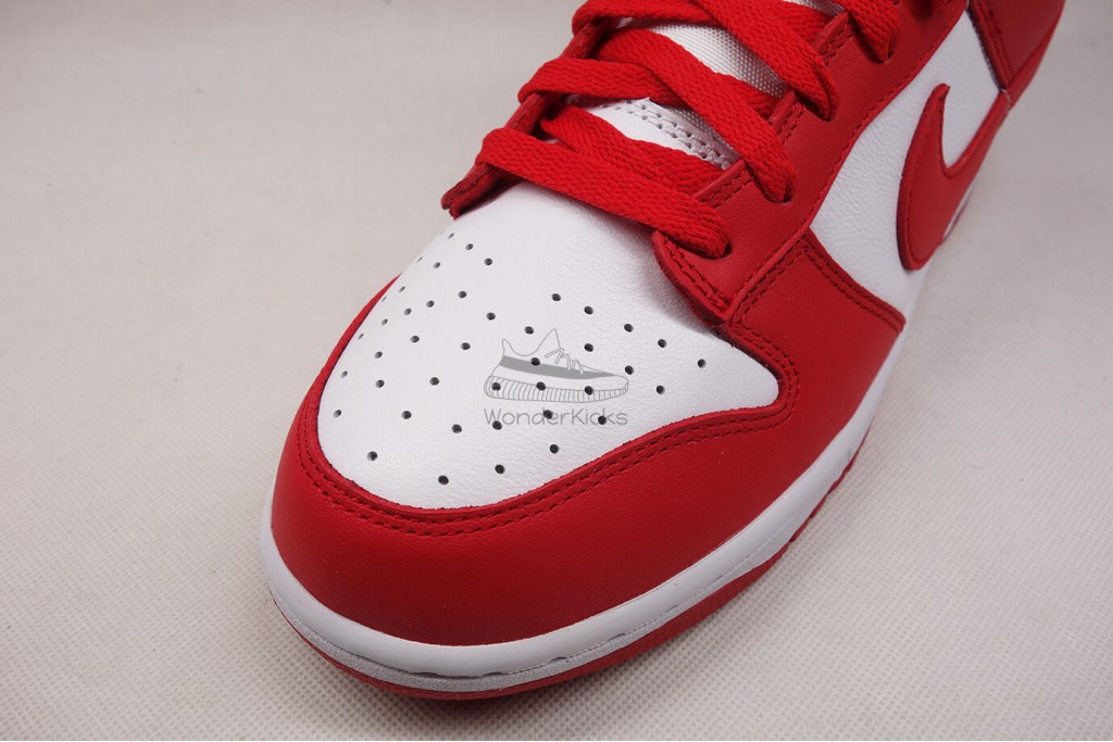 dunk low university red (2020)